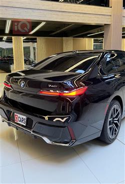 بي ام دبليو الفئة 7